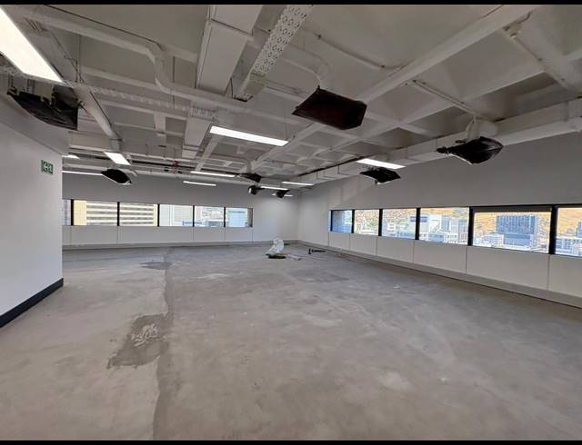 1,912M² OFFICE TO LET IN CAPE TOWN CITY CENTRE